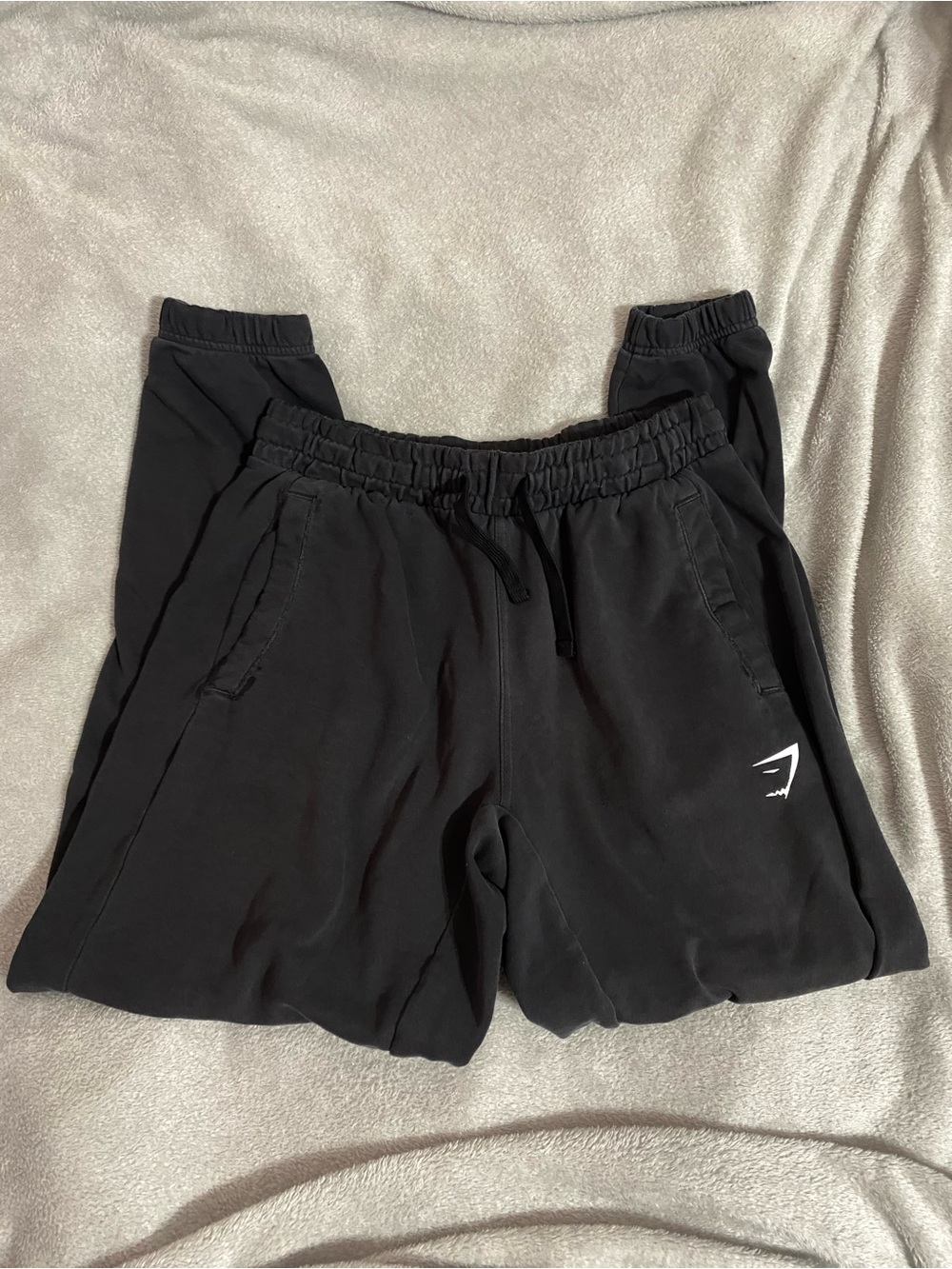 Black Gymshark Men's Jogger Sweatpants with Subtle Logo - Small